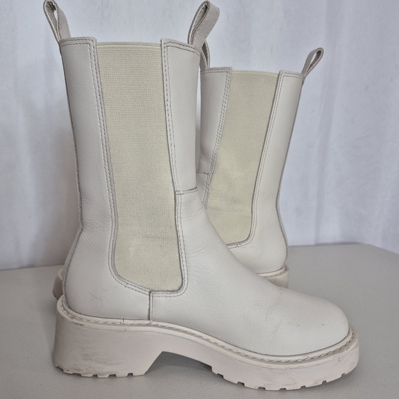 Steve Madden Women's Yairy Leather Lug Sole Chelsea Boots in Bone - Size 6.5 - Picture 4 of 16